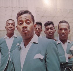 Les Temptations s'attaquent à Universal Les Temptations s'attaquent à Universal